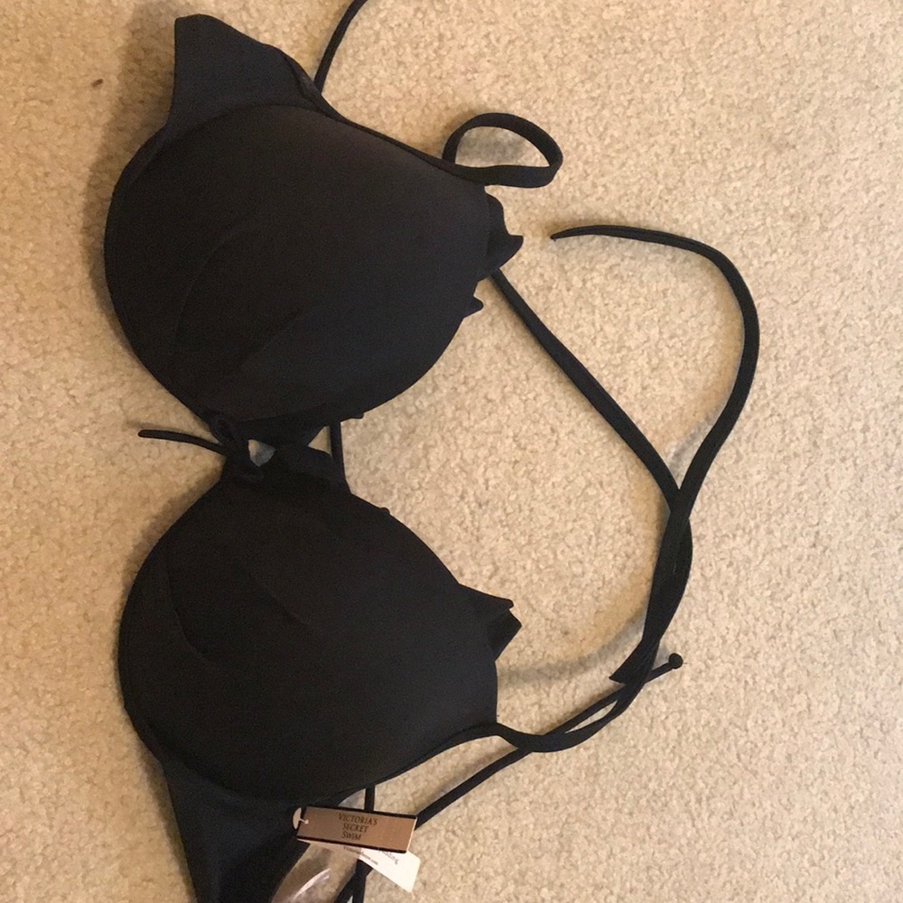 Victoria Secret Bikini Top- Never Used & w/Tags
